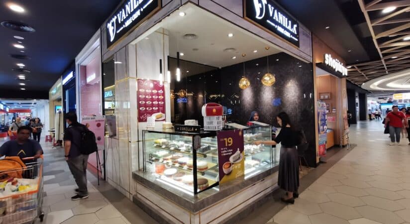 Vanilla Mille Crepe @ Mid Valley Megamall cover